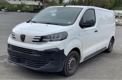 Peugeot Expert 4 2024 légèr choc arrière droit