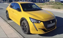 Peugeot 208 1.2 Puretech S&S GT EAT8 100