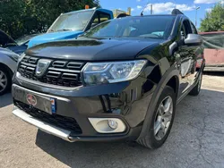 Dacia Sandero stepway tce 100cv entretien Renault