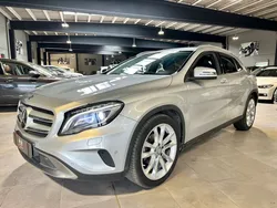Mercedes GLA 200d 2.2 l 136ch 4- Matic BVA 1er Mains " 72.740 KMS / Suivi "