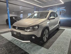 VOLKSWAGEN POLO 1.2 70 Cross BVM