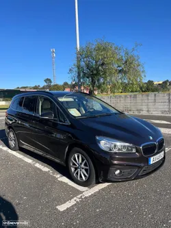 BMW 218 Active Tourer d Luxury Line