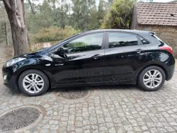 Hyundai i10 1.6 CRDI 5 Lugares - Diesel - NACIONAL "Baixa de Preço"