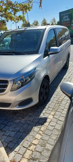 Mercedes-Benz V 220 d