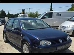 VOLKSWAGEN GOLF 1.6i Confort A