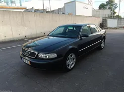 Audi A8 2.5 TDI Nacional