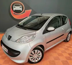 Peugeot 107 1.4 HDI 54 Trendy 3P