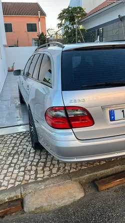 Mercedes-Benz E 220 w211