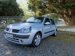 Renault Clio 1.2 75CV Versão Best Years