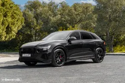 Audi Q8 SUV TFSI e quattro 360 kW tiptronic