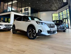 PEUGEOT 2008 Electrique 136 ch GT