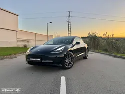 Tesla Model 3 Standard Range Plus RWD