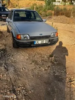 Ford Escort