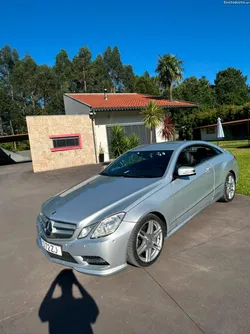 Mercedes-Benz E 220 C207