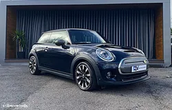 MINI 3 Portas