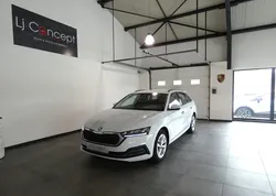 Skoda Octavia IV Combi 2.0 TDI 150 ch Ambition DSG7 - 1°Main - Origine France - Suivi Complet Skoda - 40'860 km - TVA - Apple Carplay - Volant chauffant - Virtual Cockpit