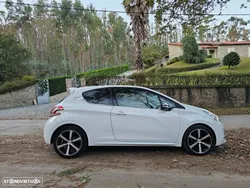 Peugeot 208 1.6 e-HDi Allure