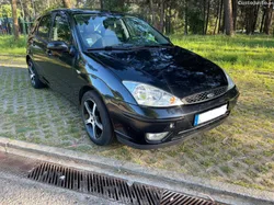 Ford Focus 1.8 TDDci 5Lugares