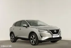 Nissan Qashqai 1.3 DIG-T N-Connecta LED Xtronic