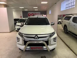 Mitsubishi l200 club cab intense 150 cv 06/2022 70000kms garantie usine /tva récupérable