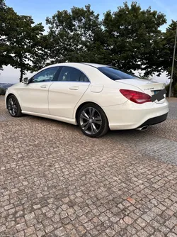 Mercedes-Benz CLA 200 200 Cdi