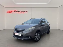 PEUGEOT 2008 1.2 82ch BVM5 Style
