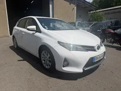 Toyota auris II 2.0 D4D 124 cv