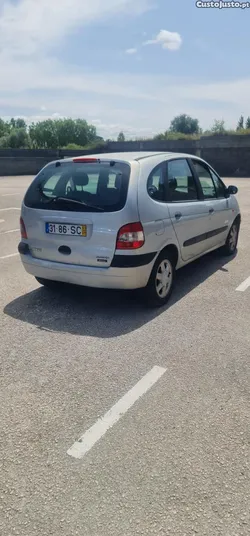 Renault Scénic 1.4