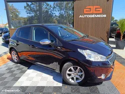 Peugeot 208 1.2 VTi SE Style