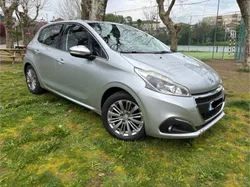 Peugeot 208 1.6 HDI ALLURE