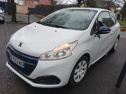 Peugeot 208 1.2 82 CV