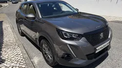 Peugeot 2008 1.2 PureTech Allure EAT8