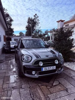 MINI Countryman Cooper SD Auto Desportiva