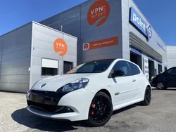 Renault Clio III 2.0 16V 203CH CUP RS