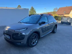 Citroën C4 cactus shine 82 ch boîte automatique /écran tactile/toit panoramique /kit distribution ok