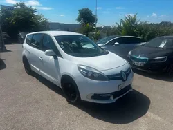 RENAULT GRAND SCENIC III TCe 130 Life 7 places