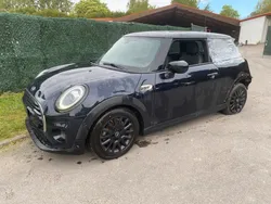 MINI accidenté