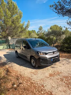 CITROËN BERLINGO hdi 100cv new modèle 15000klm