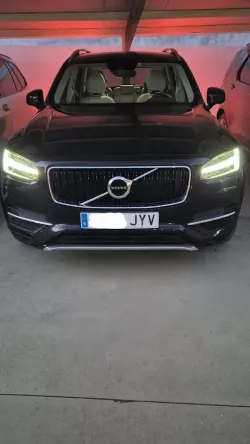 Volvo XC90 D5 Momentum 7pl. AWD 235 Aut.