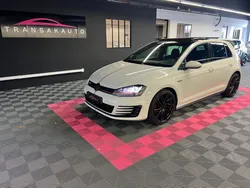 VOLKSWAGEN GOLF 2.0 TSI 220 CV BlueMotion Technology DSG6 GTI + APPLE CARPLAY + TOIT OUVRANT + CAMÉRA DE RECUL