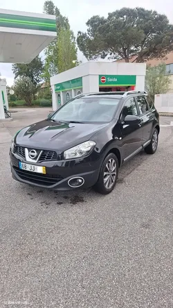 Nissan Qashqai +2 2.0 dCi Tekna Premium 18