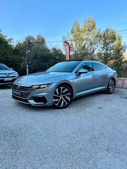 Volkswagen Artéon 2.0 TDi 150ch BlueMotion Technology R-Line Exclusive DSG7 SUIVI COMPLET VW (TOIT OUVRANT/SIÈGES CUIR ÉLEC+CHAUFFANTS+MASSANTS/CAMÉRA/RADARS AV+AR/FEUX LED/ÉCRAN GPS/CARPLAY/KEYLESS)