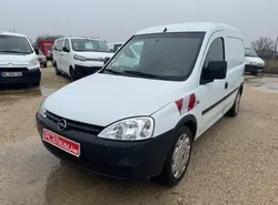 Opel Combo C - 1.3 CDTi 69 / Utilitaire