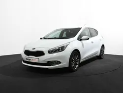 Kia CEED 1.6 CRDI 128 CV TYPE ACTIVE CAMERA GPS BLUETOOTH REGULATEUR CLIM AUTOMATIQUE BI-ZONE MODE DE CONDUITE JANTES ALU