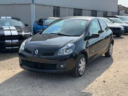 Renault Clio 3 1.2i 75cv 116.000km / Clim / Bluetooth