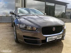 Jaguar XE 2.0 D Portfolio Aut.