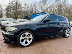 Bmw série 116d 2.2l 115cv finition confort 220.000kms 05/2009 carplay régulateur de vitesse radar de recule