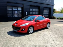 Peugeot 207 CC 1.6 HDI 112 FAP BLUE LION FELINE