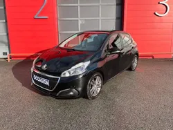 Peugeot 208 82ch Signature 5p