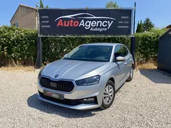 SKODA FABIA 1.0 l TSI 110 CH BOITE AUTOMATIQUE DSG7 AMBITION 2022 / HISTORIQUE ENTRETIEN / RADARS / ECRAN / CARPLAY / PALETTES AU VOLANT